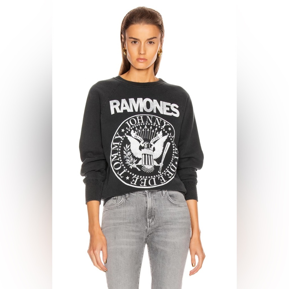 MadeWorn The Ramones Sweatshirt Black Fade size small